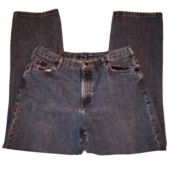 Lee Denim - Lee ladies size 14 short blue jeans gently used